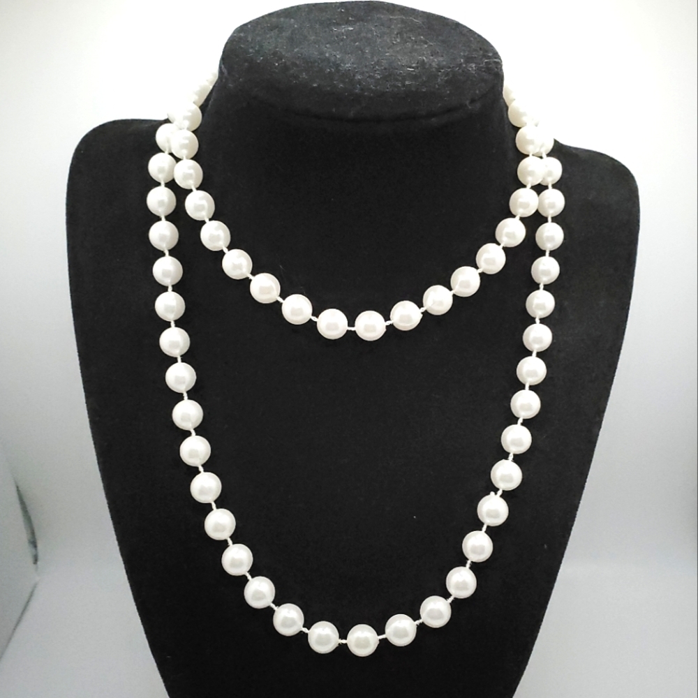 Single Strand Faux Pearl Necklace, Good